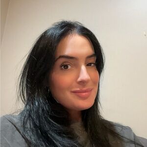 Meet your Posher, Nicole